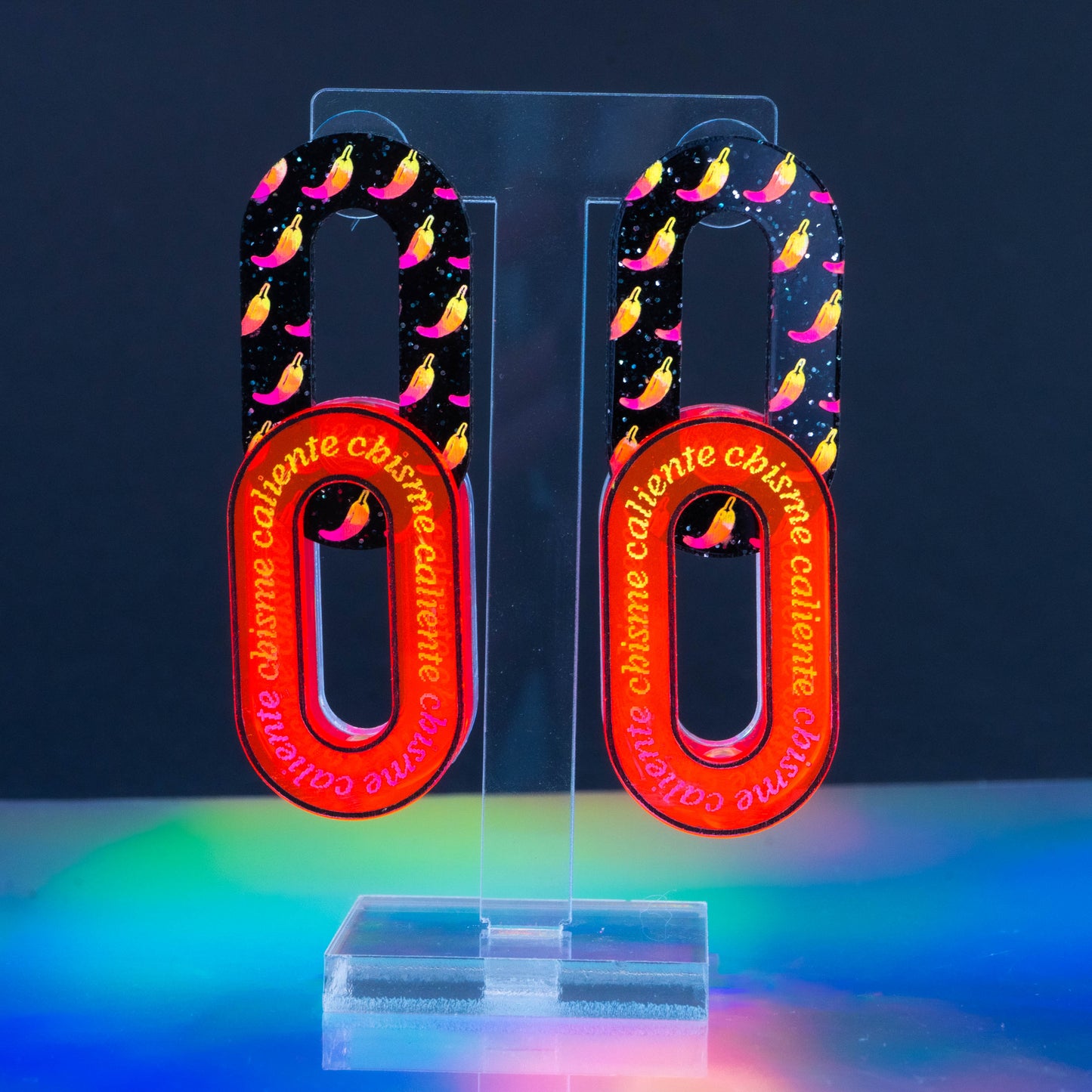 Chisme caliente hot chain dangles