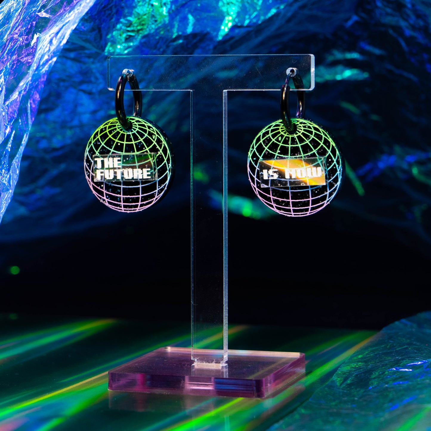 Globe - Green