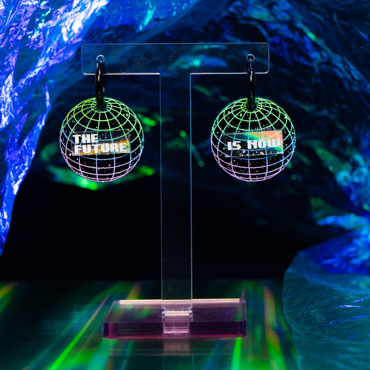 Globe - Green
