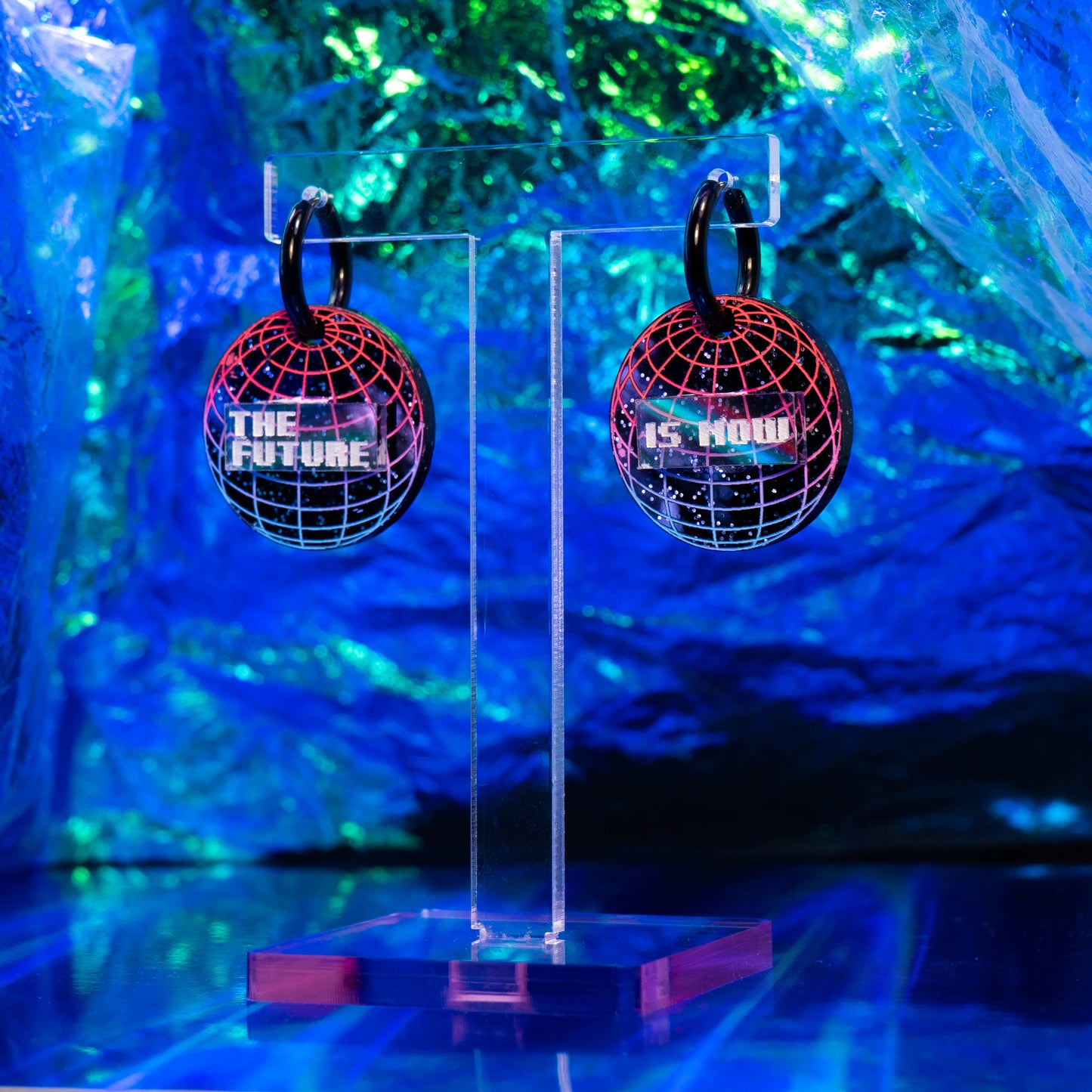 Globe - red