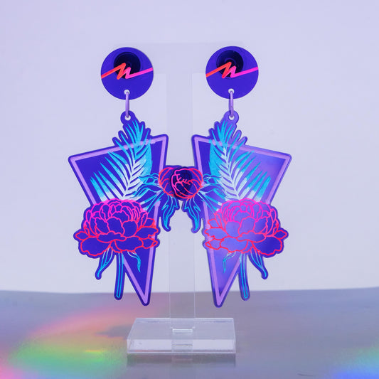 Large purple tropical flower dangles