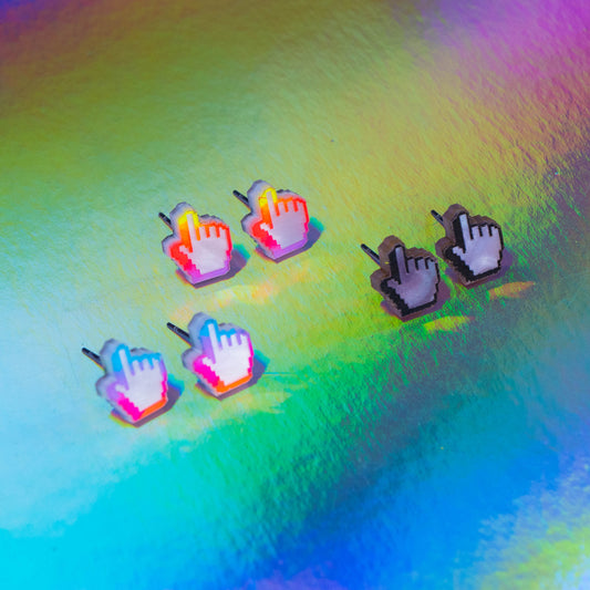 Mini marble white cursor studs