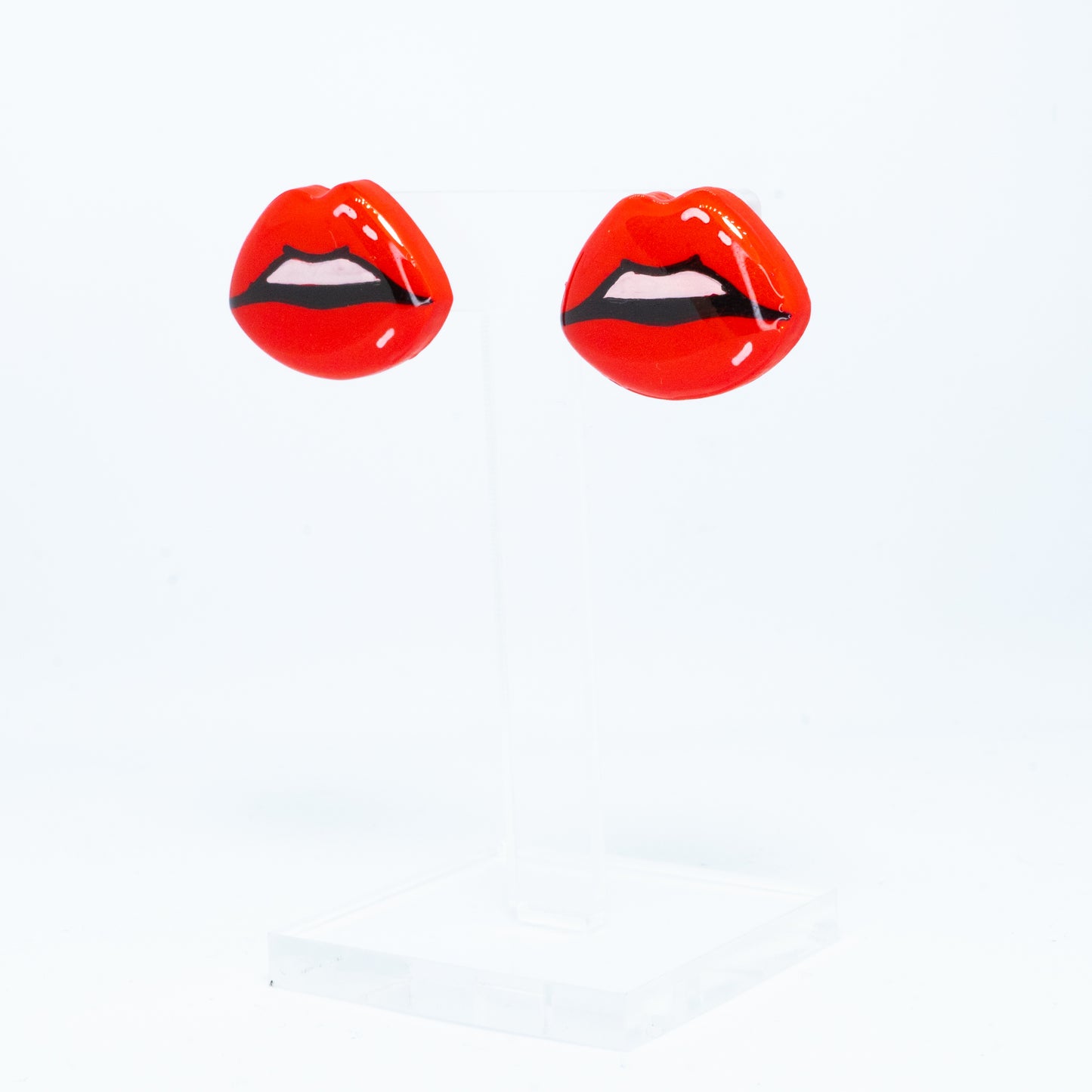 Small clay red lips studs