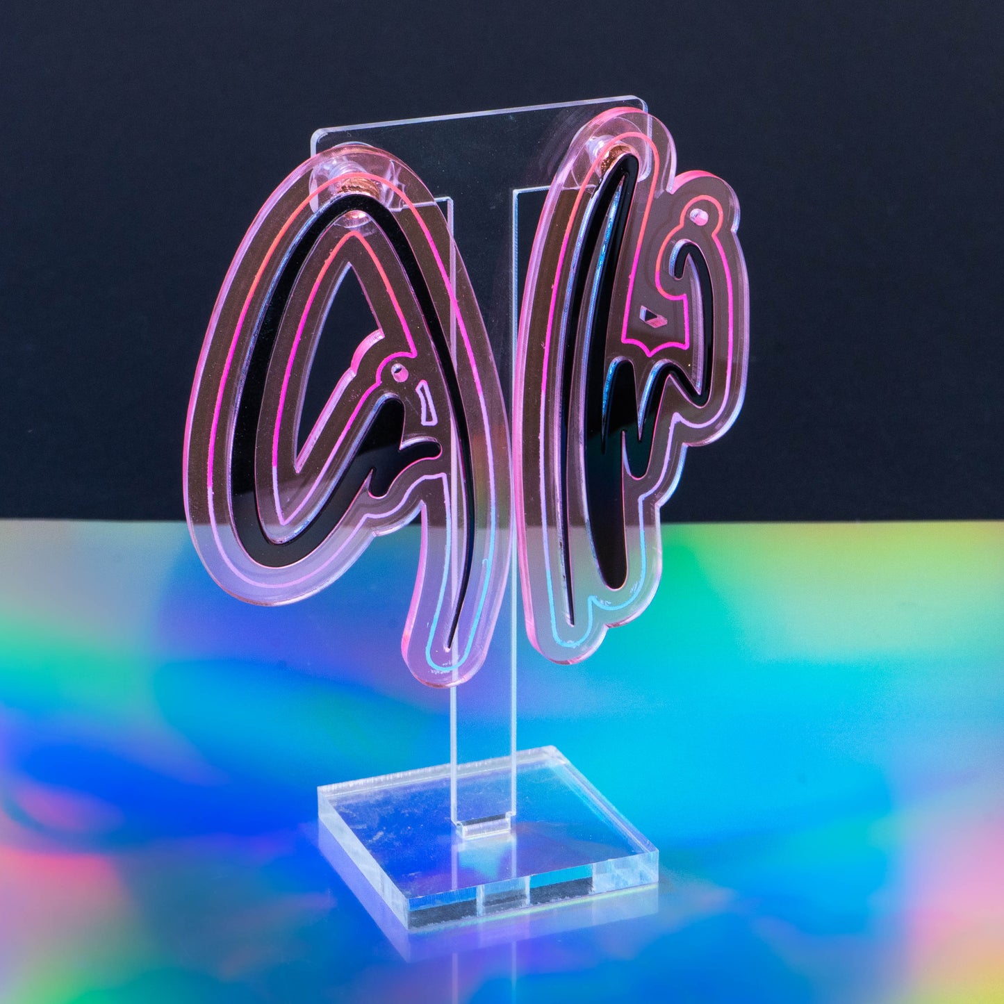 Squiggle n.2 neon pink