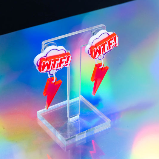 WTF! lightning bolts